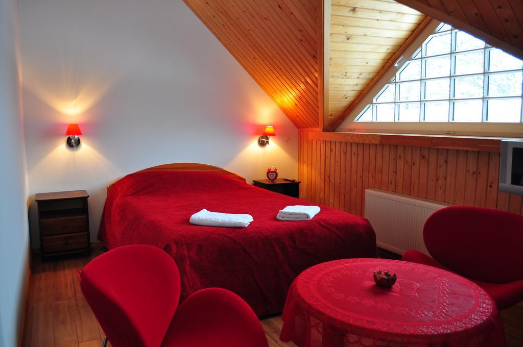 Guesthouse Leiputrija Ādaži Εξωτερικό φωτογραφία