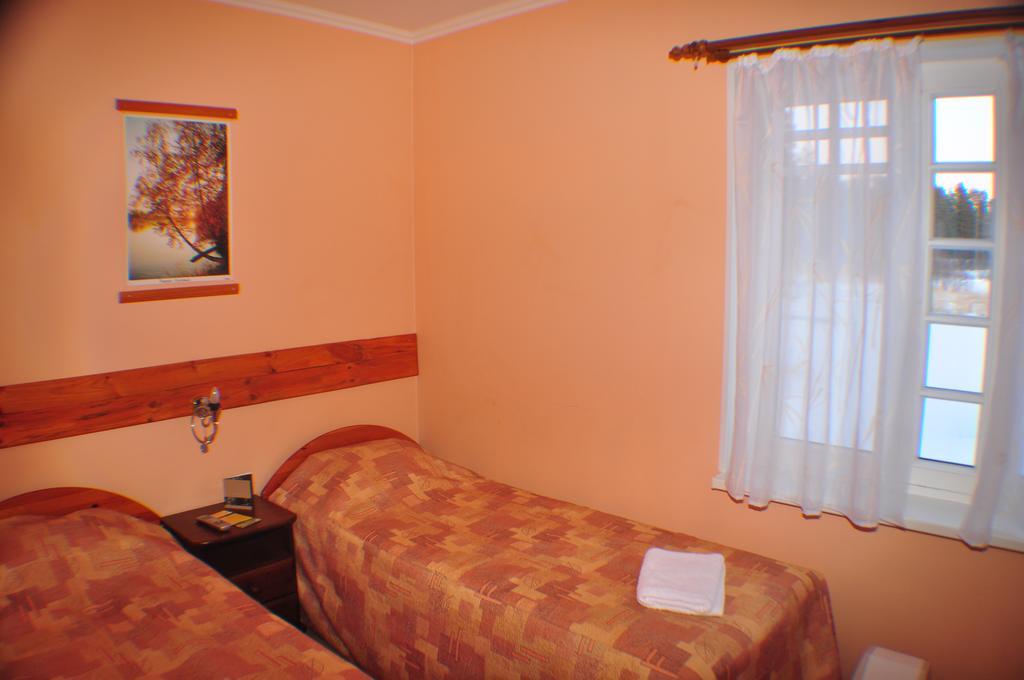 Guesthouse Leiputrija Ādaži Εξωτερικό φωτογραφία