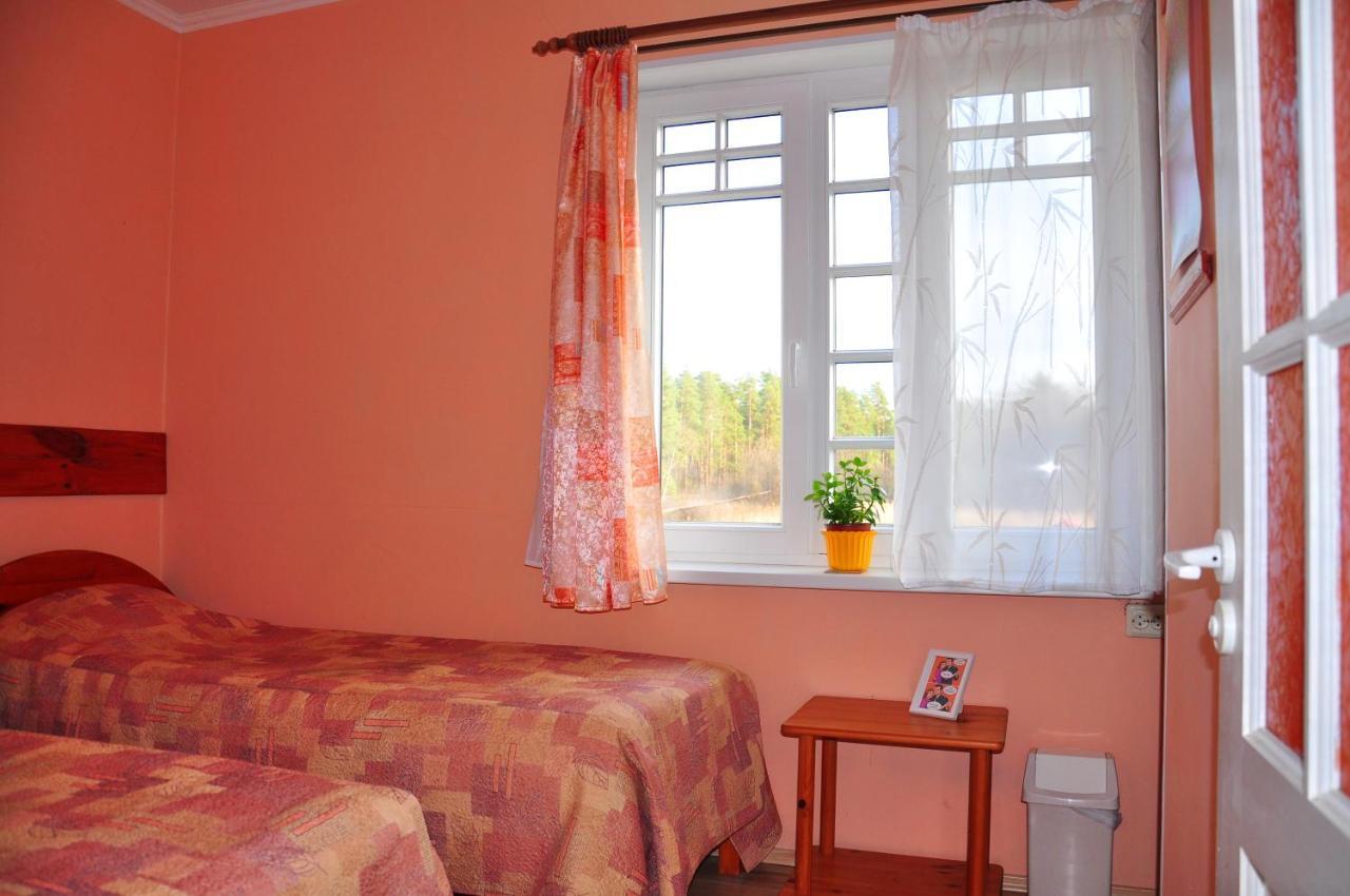 Guesthouse Leiputrija Ādaži Εξωτερικό φωτογραφία